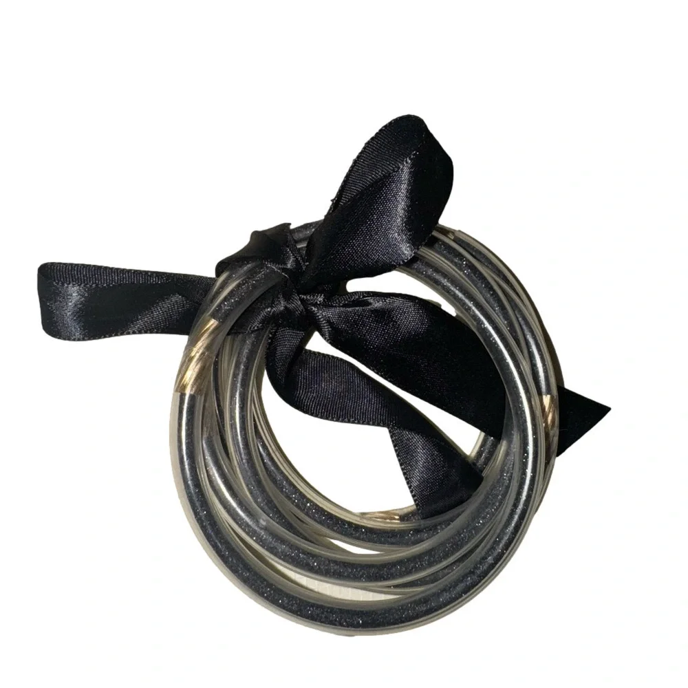Avant Black and gold Bangles